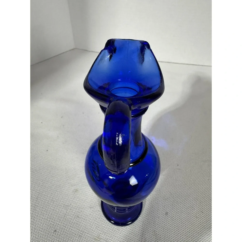 Avon this vintage